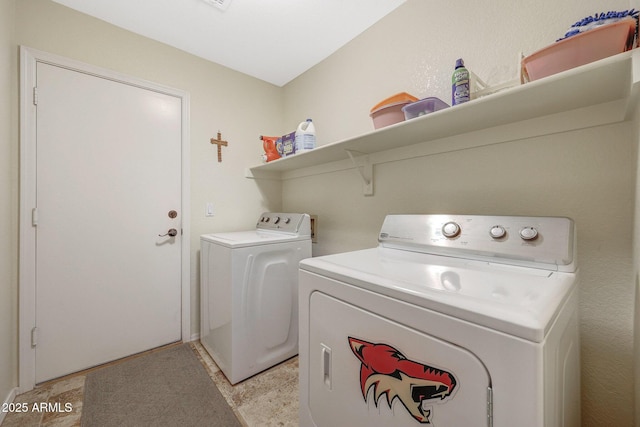 11047 W Irma Ln, Peoria, AZ 85373 - laundry area with laundry area and separate washer and dryer