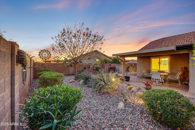 11047 W Irma Ln, Peoria, AZ 85373 - view of yard with a fenced backyard and a patio area