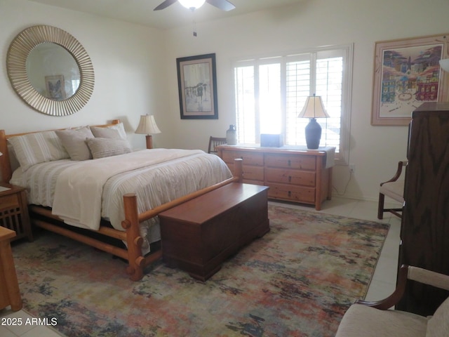 bedroom with a ceiling fan