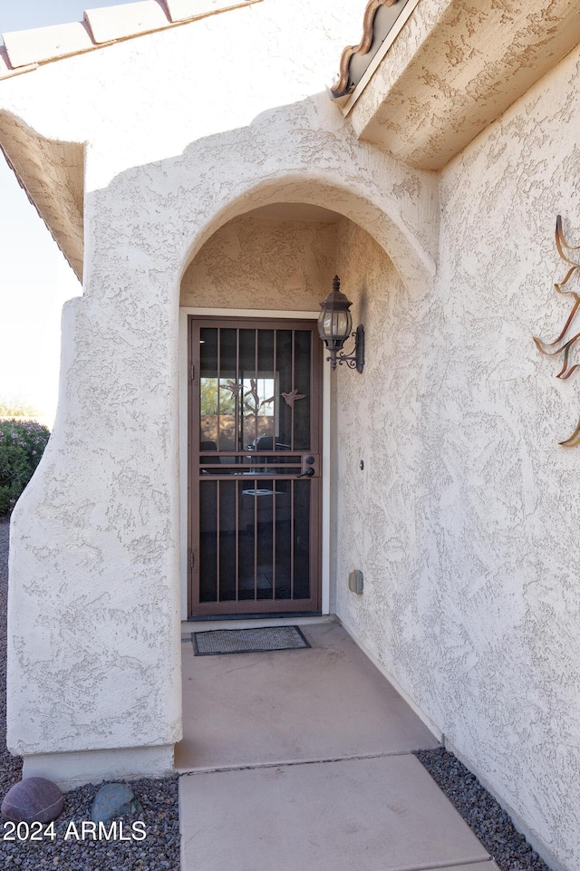 view of property entrance