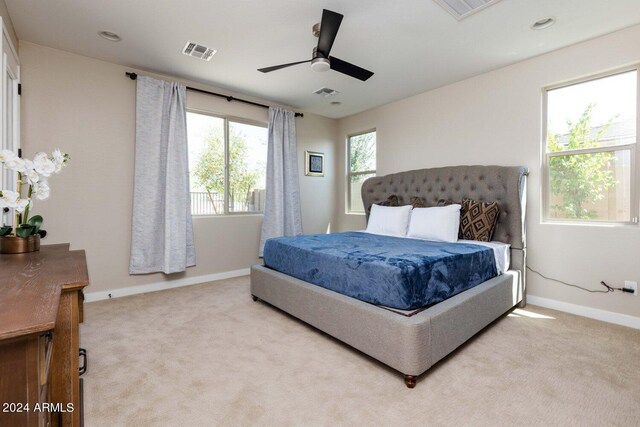 bedroom featuring carpet and ceiling fan