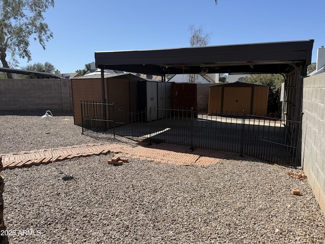 20818 N 21st Dr, Phoenix, AZ 85027 - view of yard featuring a storage shed, fence, and an outdoor structure