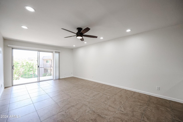 unfurnished room with ceiling fan