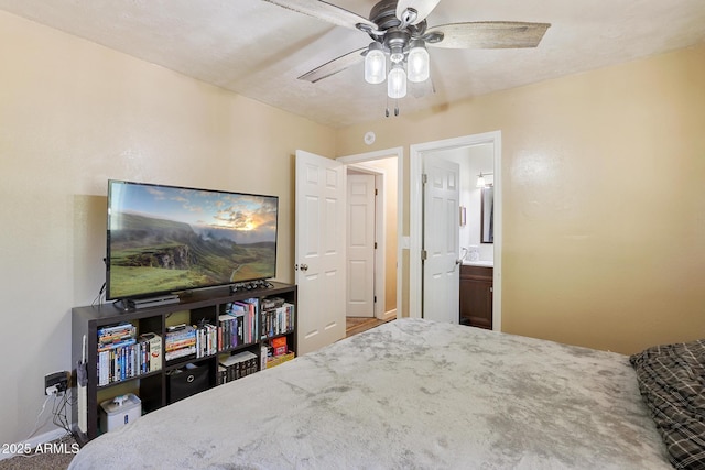 603 S Colcord Rd, Payson, AZ 85541 - bedroom featuring ensuite bathroom, a ceiling fan, and baseboards