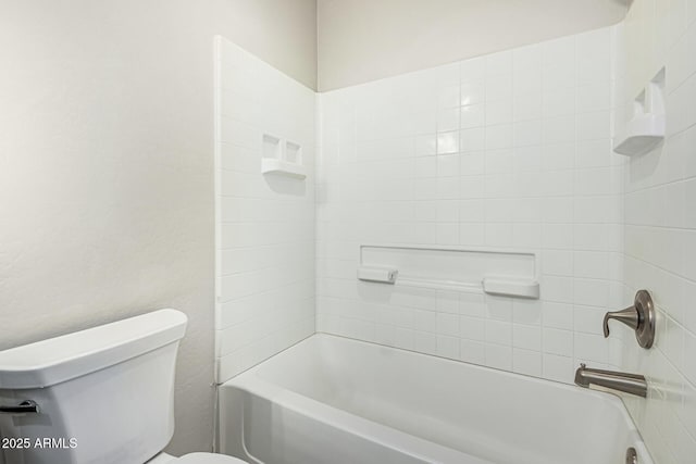 2000 N 36th St Unit 17, Phoenix, AZ 85008 - bathroom featuring toilet and shower / bath combination