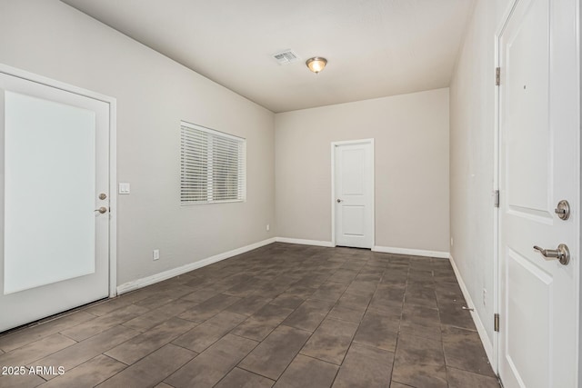 2000 N 36th St Unit 17, Phoenix, AZ 85008 - empty room with baseboards