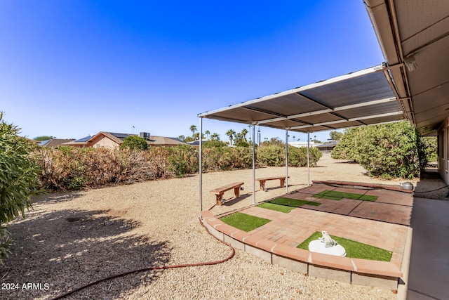 view of yard with a patio area