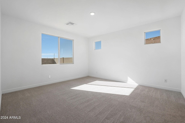 view of carpeted spare room