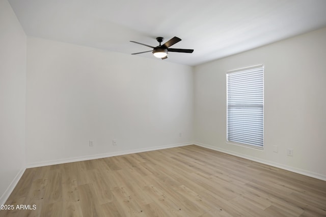 3619 E Monterosa St Unit 202, Phoenix, AZ 85018 - unfurnished room with light wood-style floors and ceiling fan