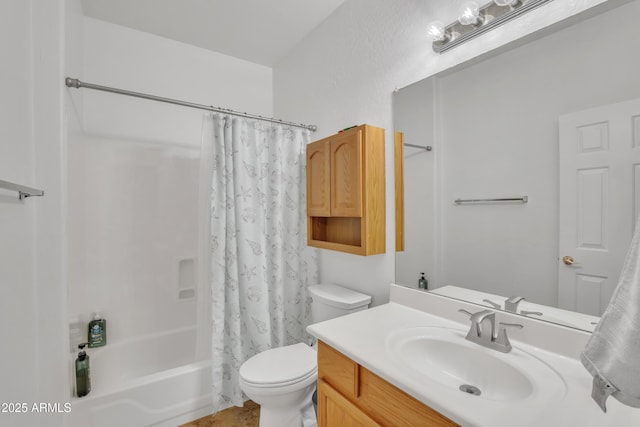 2642 S Joplin, Mesa, AZ 85209 - full bath featuring vanity and shower / tub combo with curtain