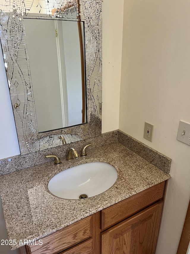 2160 S Moonlight Dr, Star Valley, AZ 85541 - bathroom featuring vanity