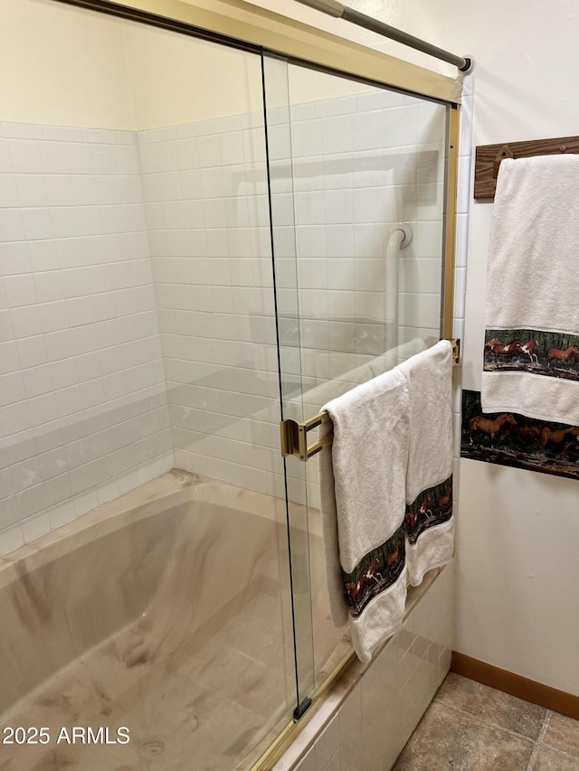 2160 S Moonlight Dr, Star Valley, AZ 85541 - bathroom with baseboards