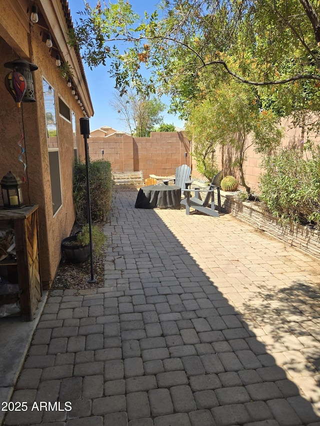 2125 E Danbury Rd, Phoenix, AZ 85022 - fenced backyard featuring a patio