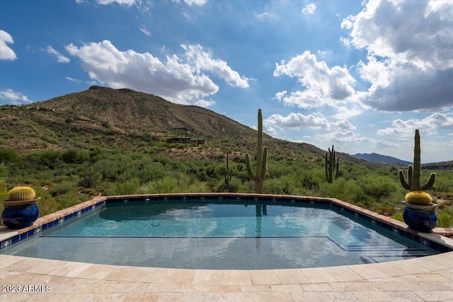 9514 E Madera Dr, Scottsdale, AZ 85262 - outdoor pool with a mountain view