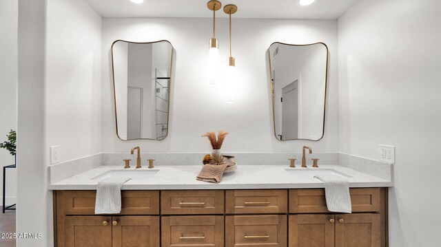 5103 E Juniper Ave, Scottsdale, AZ 85254 - bathroom featuring double vanity and recessed lighting