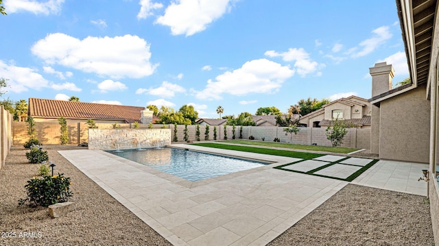 5103 E Juniper Ave, Scottsdale, AZ 85254 - view of pool with a fenced backyard and a patio area