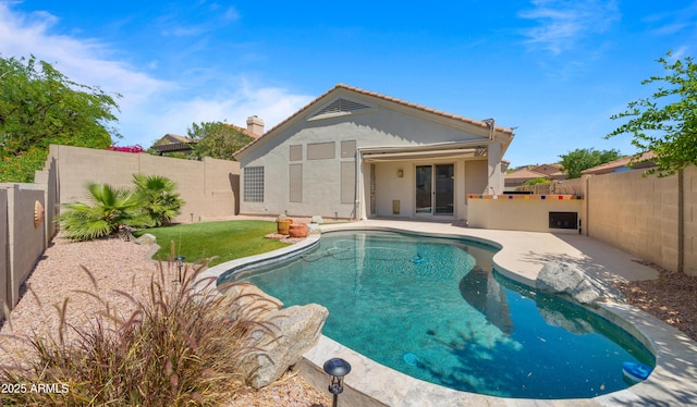 13614 N 12th Way, Phoenix, AZ 85022 - view of swimming pool featuring a patio, a fenced in pool, and a fenced backyard