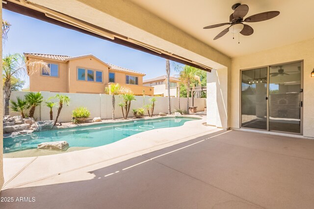 3971 E Leo Pl, Chandler, AZ 85249 - view of pool with a ceiling fan, a fenced backyard, and a patio