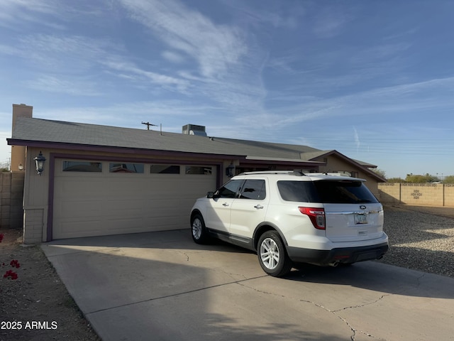 view of front facade featuring a garage