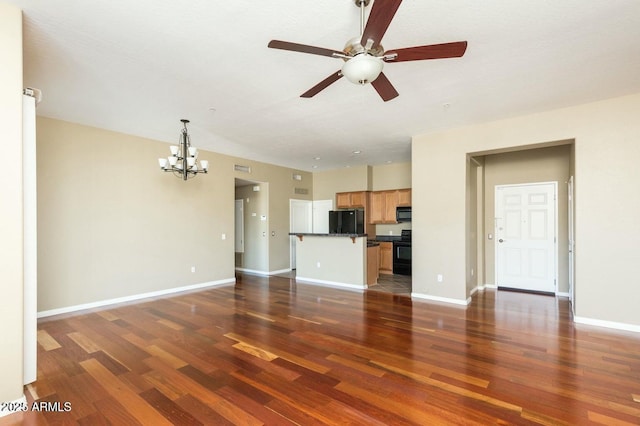 2989 N 44th St N Unit 2007, Phoenix, AZ 85018 - unfurnished living room featuring a chandelier, wood finished floors, a ceiling fan, and baseboards