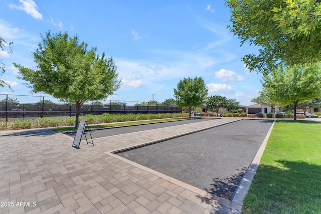 5637 S Parrish, Mesa, AZ 85212 - surrounding community with a game area