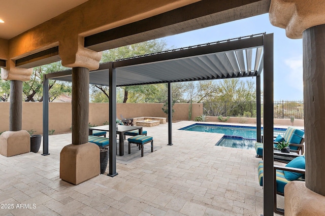 view of pool with an in ground hot tub and a patio