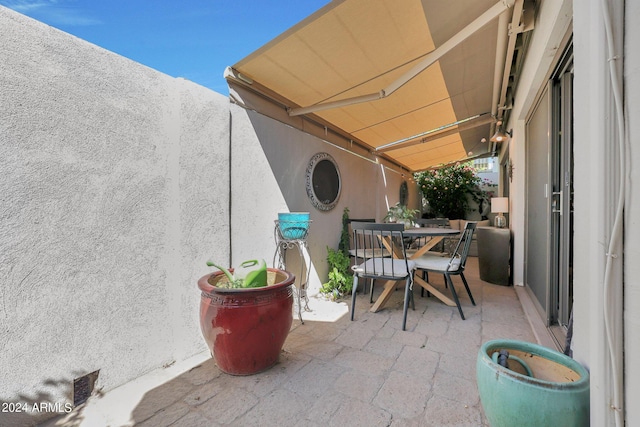 361 E Palm Ln, Phoenix, AZ 85004 - view of patio / terrace featuring outdoor dining area