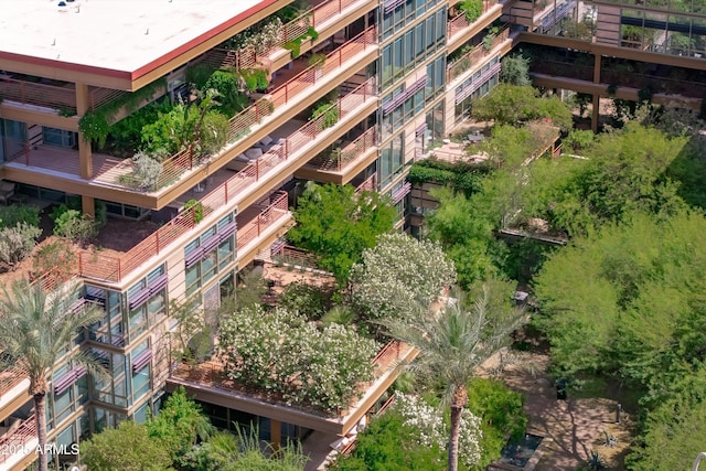 7131 E Rancho Vista Dr Unit 1008, Scottsdale, AZ 85251 - view of apartment building / complex