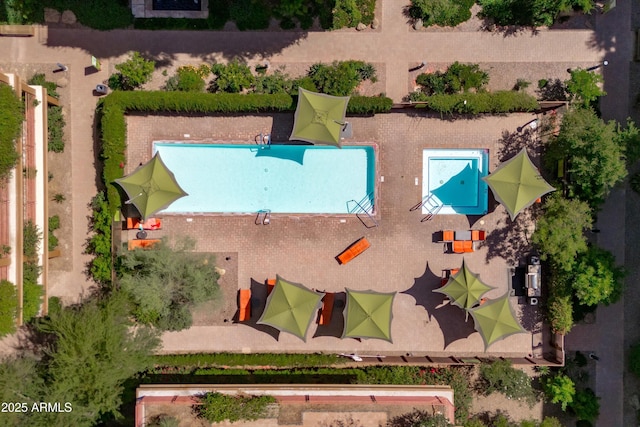 7131 E Rancho Vista Dr Unit 1008, Scottsdale, AZ 85251 - bird's eye view of a pool