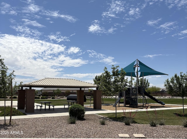 1370 W Siboney St, San Tan Valley, AZ 85143 - communal playground with a gazebo and a yard