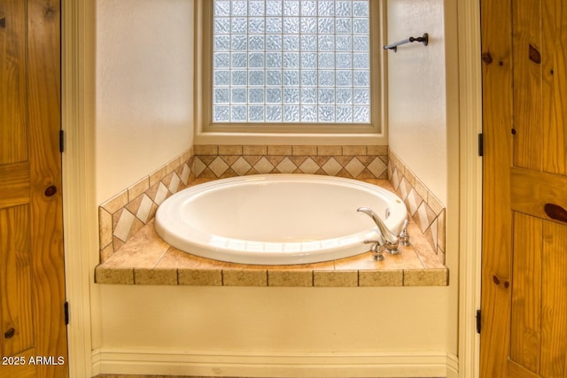 bathroom featuring a bathing tub