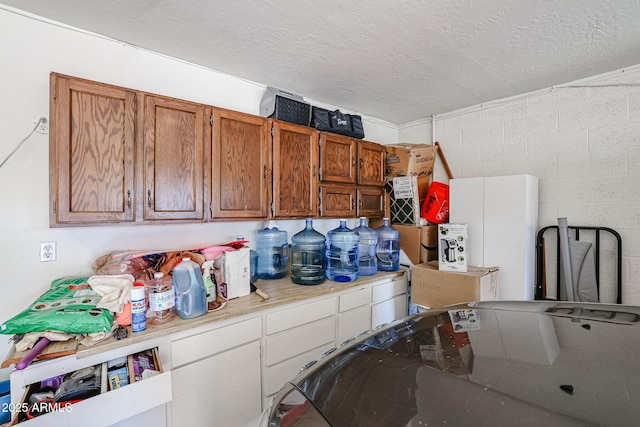 kitchen featuring a textured ceiling