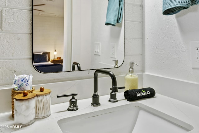 3139 N 40th St, Phoenix, AZ 85018 - bathroom view of a sink
