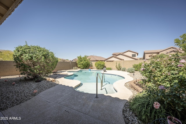 40808 N Raleigh Ct, Anthem, AZ 85086 - view of swimming pool featuring a fenced backyard and a patio area