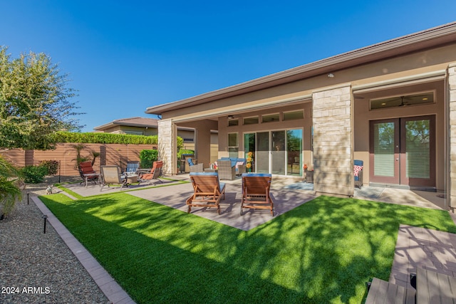 view of yard with a patio