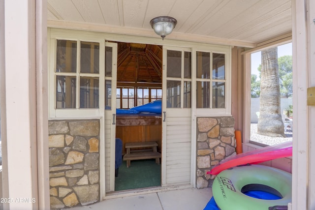 1285 E Mcmurray Blvd, Casa Grande, AZ 85122 - entrance to property with stone siding