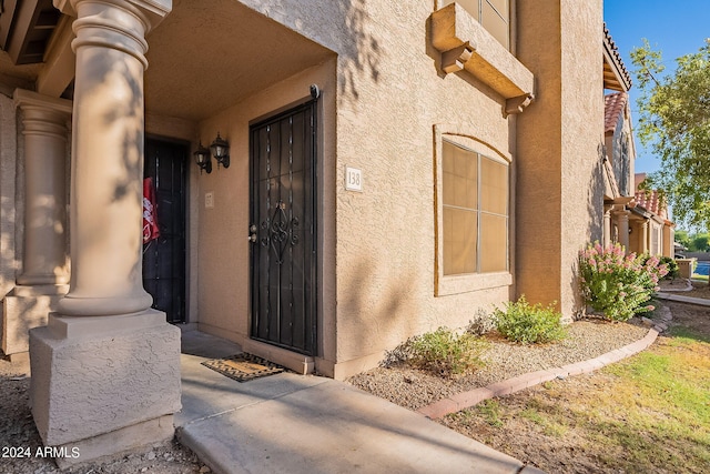 view of entrance to property