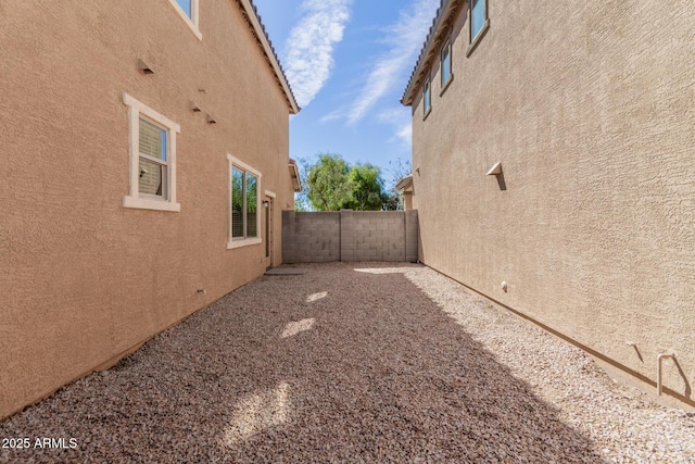 810 E Agua Fria Ln, Avondale, AZ 85323 - view of yard with fence