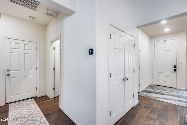 4218 W Palace Station Rd, New River, AZ 85087 - foyer featuring dark wood-style floors and baseboards