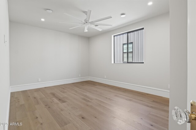 8503 S 9th Dr Unit 17, Phoenix, AZ 85041 - spare room with light wood finished floors, recessed lighting, baseboards, and a ceiling fan