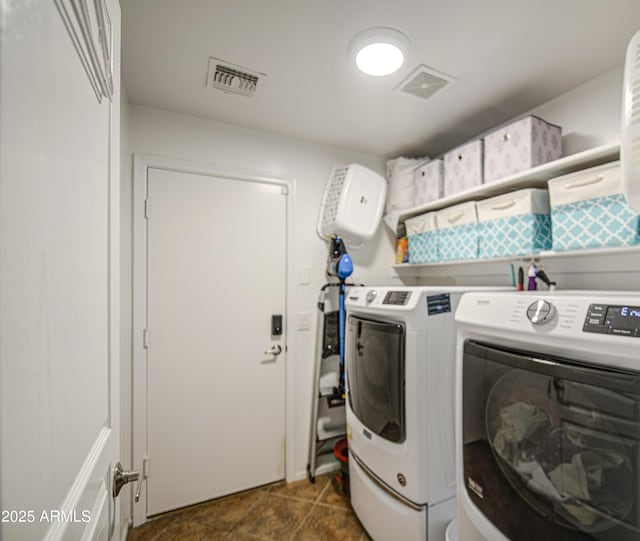 25659 W Forest Grove Ave, Buckeye, AZ 85326 - laundry room featuring washer and dryer