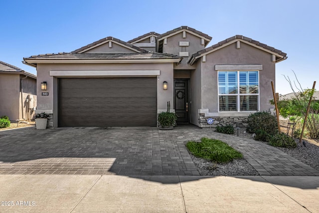 view of front of home featuring a garage