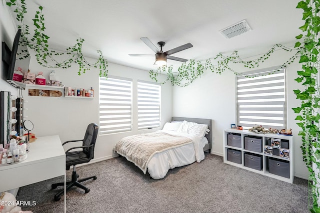 bedroom with carpet flooring and ceiling fan