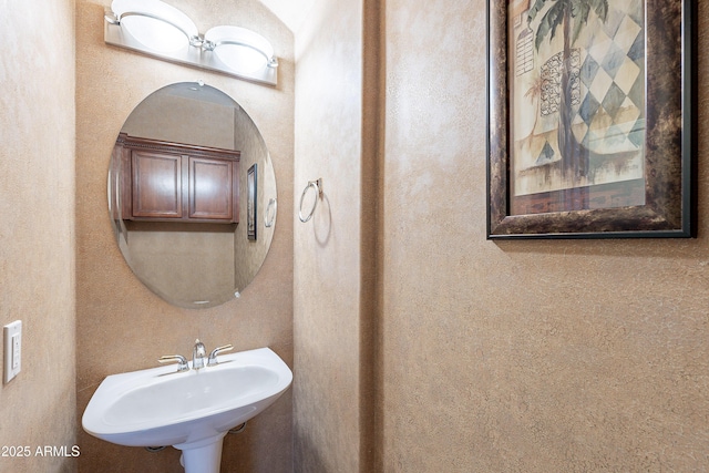 bathroom with sink