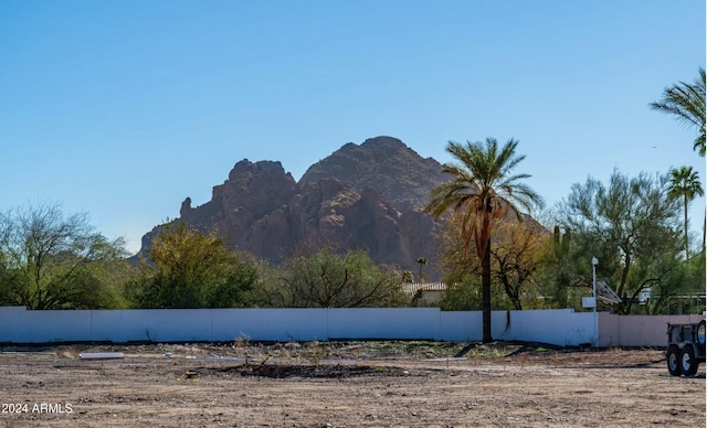 3627 E Bethany Home Rd -, Unit Paradise Valley, AZ 85253