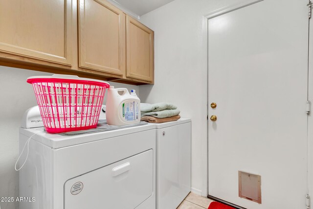 871 N Granada Dr, Chandler, AZ 85226 - clothes washing area featuring cabinet space, washing machine and dryer, and light tile patterned floors