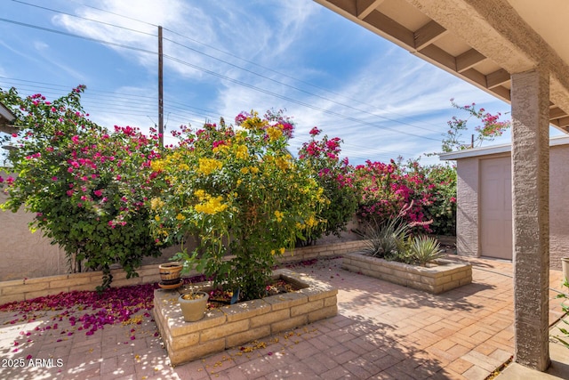 940 S Revere, Mesa, AZ 85210 - view of patio