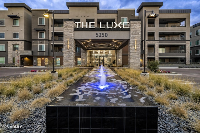 5250 E Deer Valley Dr Unit 140, Phoenix, AZ 85054 - view of building exterior