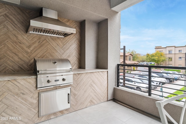 5250 E Deer Valley Dr Unit 140, Phoenix, AZ 85054 - balcony featuring a grill