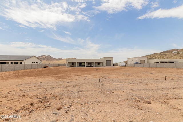 2516 W Joy Ranch Rd, Phoenix, AZ 85086 - rear view of property featuring a mountain view